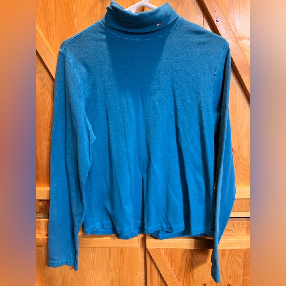 Women’s Tommy Hilfiger Turtleneck - Size Large